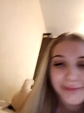 Adr1ana  online show from 01-11-25, 09:47