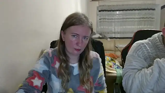 PeterAndJen online show from 11-24-25, 07:24