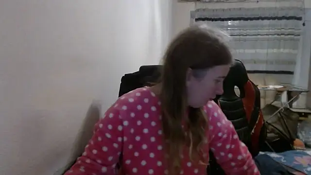 PeterAndJen online show from 01-07-26, 07:38