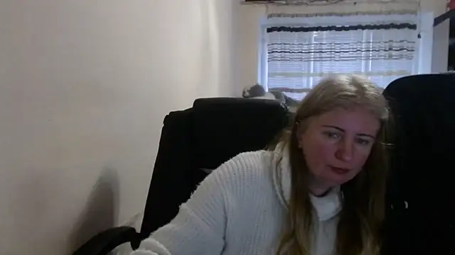 PeterAndJen online show from 03-02-26, 07:21