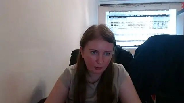 PeterAndJen online show from 07-24-26, 05:55
