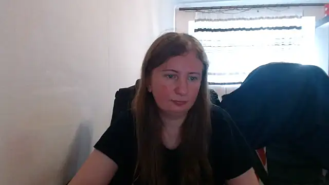 PeterAndJen online show from 07-26-26, 06:15