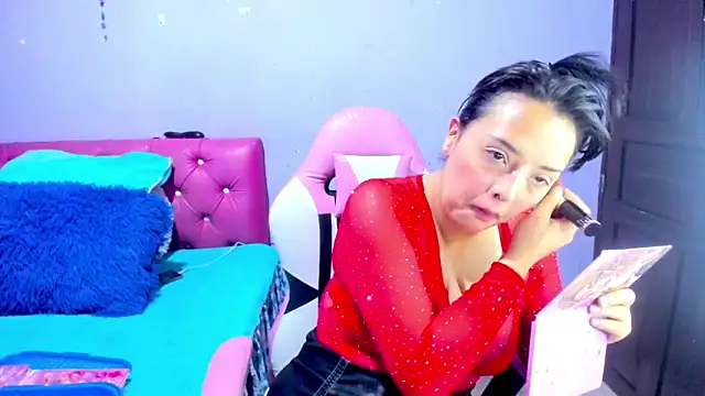 crissn0707 online show from 03-27-26, 12:05