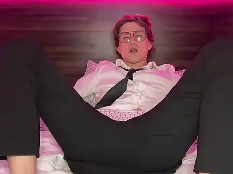 mcklister kinky feets online show from 03-06-26, 09:50