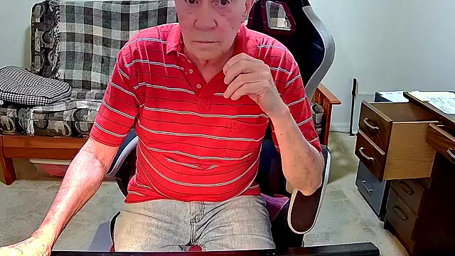 Snapshot of jimmy_d47 chatting on 04-04-26, 09:45 jimmy d47 online show from 04-04-26, 09:45