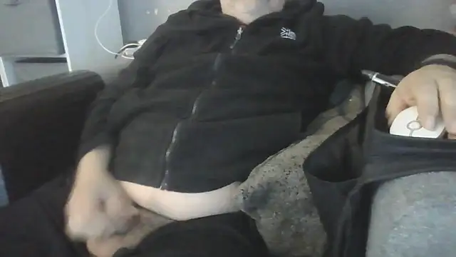 Snapshot of Naturistmale45 chatting on 05-05-26, 08:33 Naturistmale45 online show from 05-05-26, 08:33
