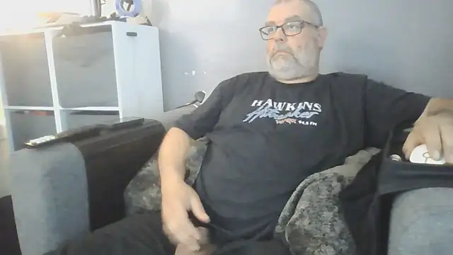 Snapshot of Naturistmale45 chatting on 06-06-26, 10:53 Naturistmale45 online show from 06-06-26, 10:53