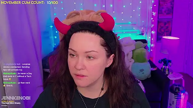 JennKenobi online show from 11-07-25, 03:56