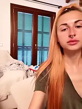 Snapshot of kylie_blck chatting on 03-05-25, 03:29 kylie blck online show from 03-05-25, 03:29