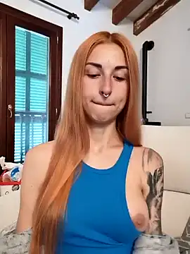 Snapshot of kylie_blck chatting on 03-12-25, 11:42 kylie blck online show from 03-12-25, 11:42