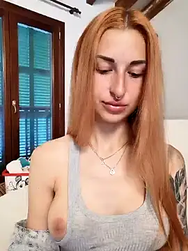 Snapshot of kylie_blck chatting on 03-19-25, 05:06 kylie blck online show from 03-19-25, 05:06