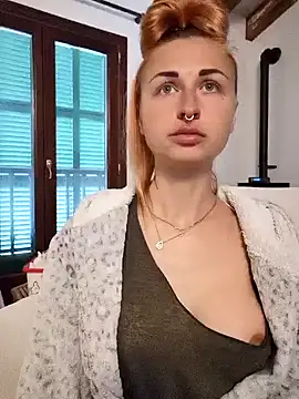 Snapshot of kylie_blck chatting on 03-22-25, 06:36 kylie blck online show from 03-22-25, 06:36