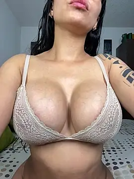 Angela isabella online show from 04-24-26, 10:12