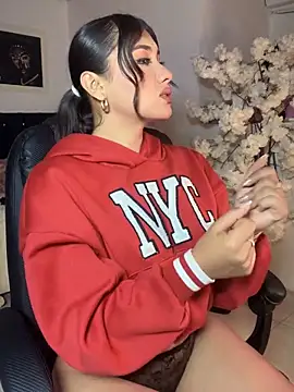 Snapshot of Ambar_pe_ chatting on 11-09-25, 02:48 Ambar pe online show from 11-09-25, 02:48