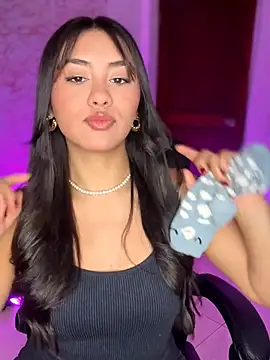 Snapshot of Ambar_pe_ chatting on 02-21-26, 02:45 Ambar pe online show from 02-21-26, 02:45