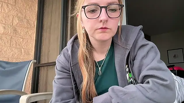 short sweetpea online show from 09-12-25, 06:08