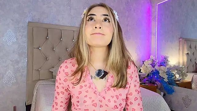 nini love01 online show from 06-25-26, 05:23