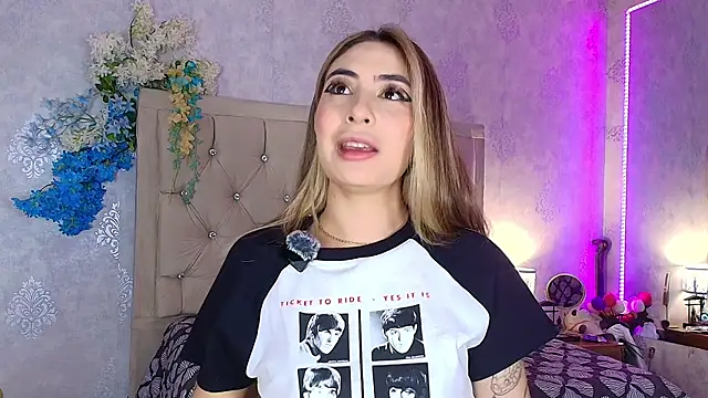 nini love01 online show from 07-17-26, 03:57