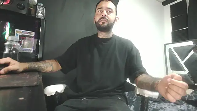 Snapshot of TeddyGominola_ chatting on 09-22-25, 10:50 TeddyGominola online show from 09-22-25, 10:50