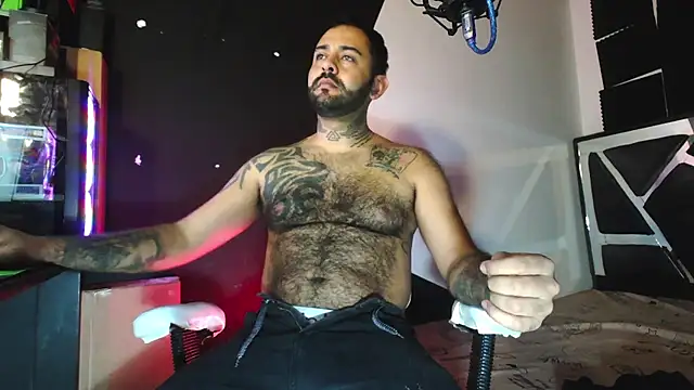 Snapshot of TeddyGominola_ chatting on 11-06-25, 03:57 TeddyGominola online show from 11-06-25, 03:57