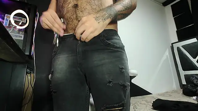 Snapshot of TeddyGominola_ chatting on 12-15-25, 09:41 TeddyGominola online show from 12-15-25, 09:41