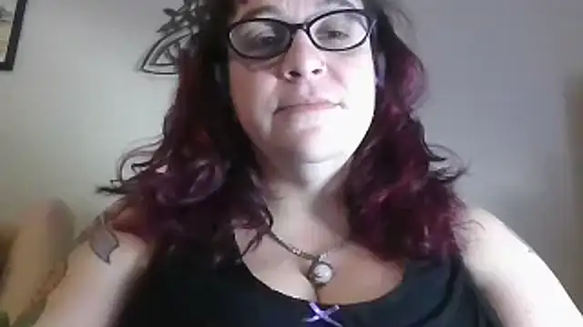 Snapshot of GothyBaby chatting on 02-28-25, 05:59 GothyBaby online show from 02-28-25, 05:59