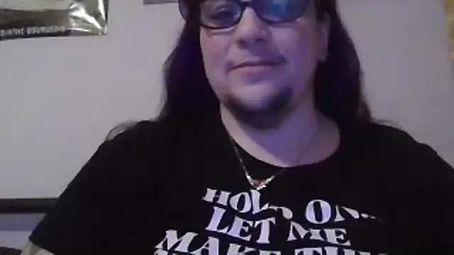 Snapshot of GothyBaby chatting on 11-23-25, 11:48 GothyBaby online show from 11-23-25, 11:48