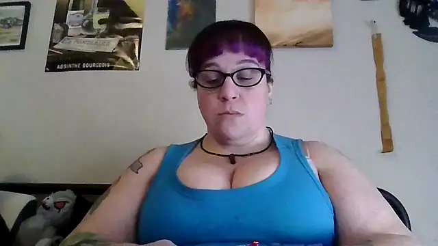 Snapshot of GothyBaby chatting on 12-16-25, 08:03 GothyBaby online show from 12-16-25, 08:03