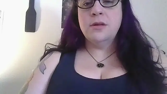 Snapshot of GothyBaby chatting on 02-06-26, 06:55 GothyBaby online show from 02-06-26, 06:55