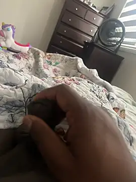 Snapshot of kirancanada1 chatting on 02-02-26, 06:39 kirancanada1 online show from 02-02-26, 06:39