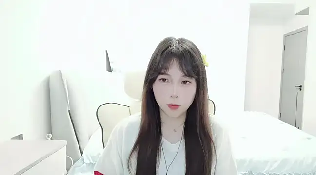 Sunset glow online show from 12-31-24, 02:58