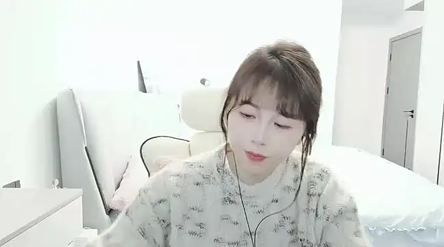 Sunset glow online show from 03-08-25, 03:02