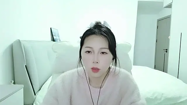 Sunset glow online show from 11-28-25, 03:04