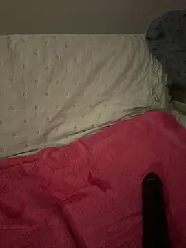 petuletra online show from 10-14-25, 11:27