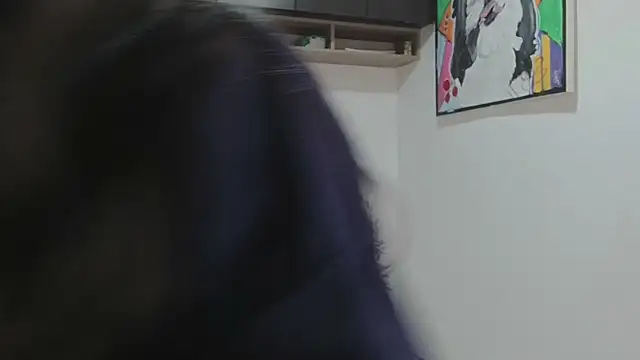 Cherry 1992 online show from 02-19-26, 01:51