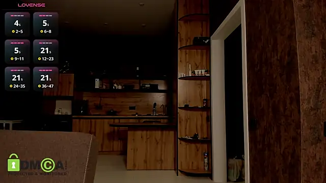 Snapshot of Model_Mike chatting on 03-08-25, 06:32 Model Mike online show from 03-08-25, 06:32