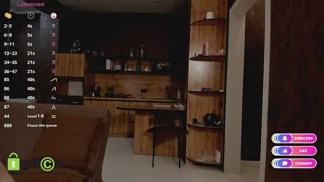 Snapshot of Model_Mike chatting on 11-04-25, 10:31 Model Mike online show from 11-04-25, 10:31