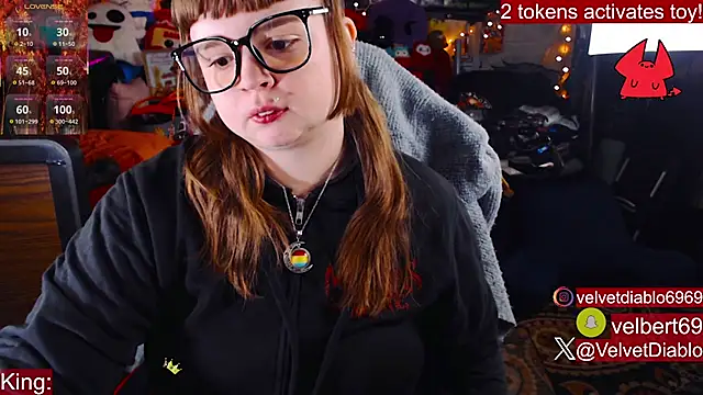 VelvetDiablo online show from 11-26-25, 12:55