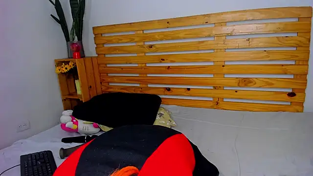 MaryJaneDove online show from 02-28-25, 10:30