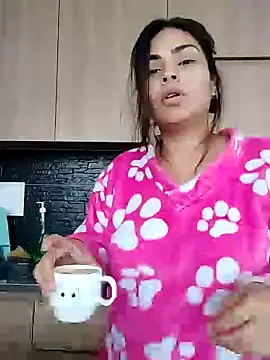 Ivanna2 online show from 12-20-24, 02:05