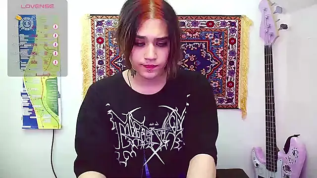 Snapshot of sademobeer chatting on 03-02-25, 10:38 sademobeer online show from 03-02-25, 10:38