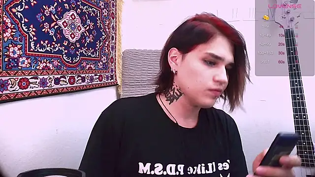 Snapshot of sademobeer chatting on 03-14-25, 11:43 sademobeer online show from 03-14-25, 11:43