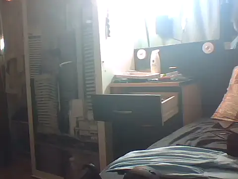 Snapshot of slutviki chatting on 03-03-26, 01:06 slutviki online show from 03-03-26, 01:06