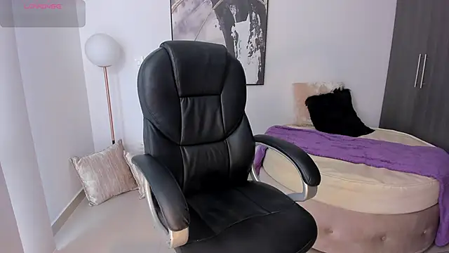 StacyConner online show from 02-11-25, 09:25