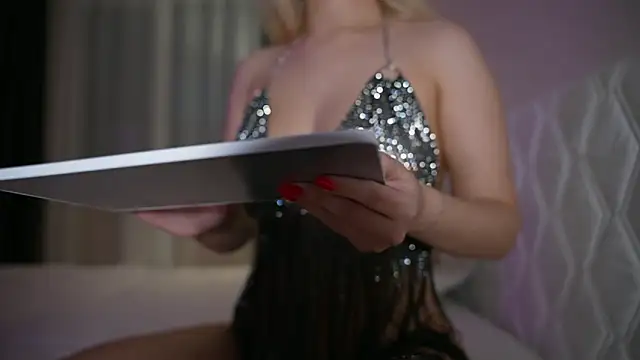 Snapshot of CatchMe1 chatting on 02-25-26, 02:48 CatchMe1 online show from 02-25-26, 02:48