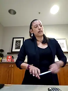 Nikkierosee online show from 02-13-25, 04:22