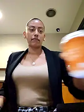 Nikkierosee online show from 03-01-25, 11:47