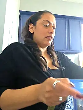 Nikkierosee online show from 02-07-26, 04:00