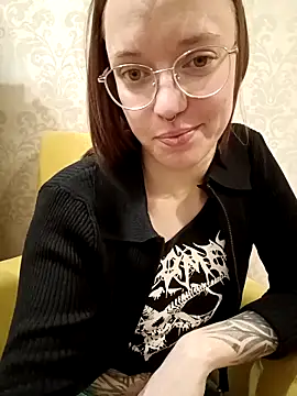 Snapshot of Aelita_bb chatting on 01-27-25, 06:41 Aelita bb online show from 01-27-25, 06:41