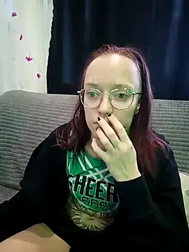 Snapshot of Aelita_bb chatting on 03-04-25, 02:53 Aelita bb online show from 03-04-25, 02:53